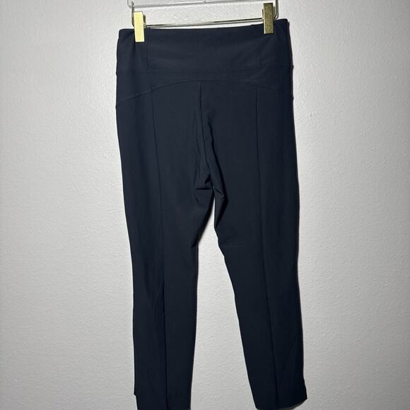 Athleta Stellar Crop Pants Womens M Graphite Elastic Waist Zip Pockets Pull On - Picture 5 of 8